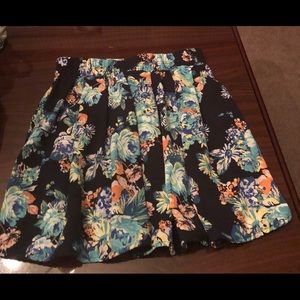 Teen size Medium Skirt